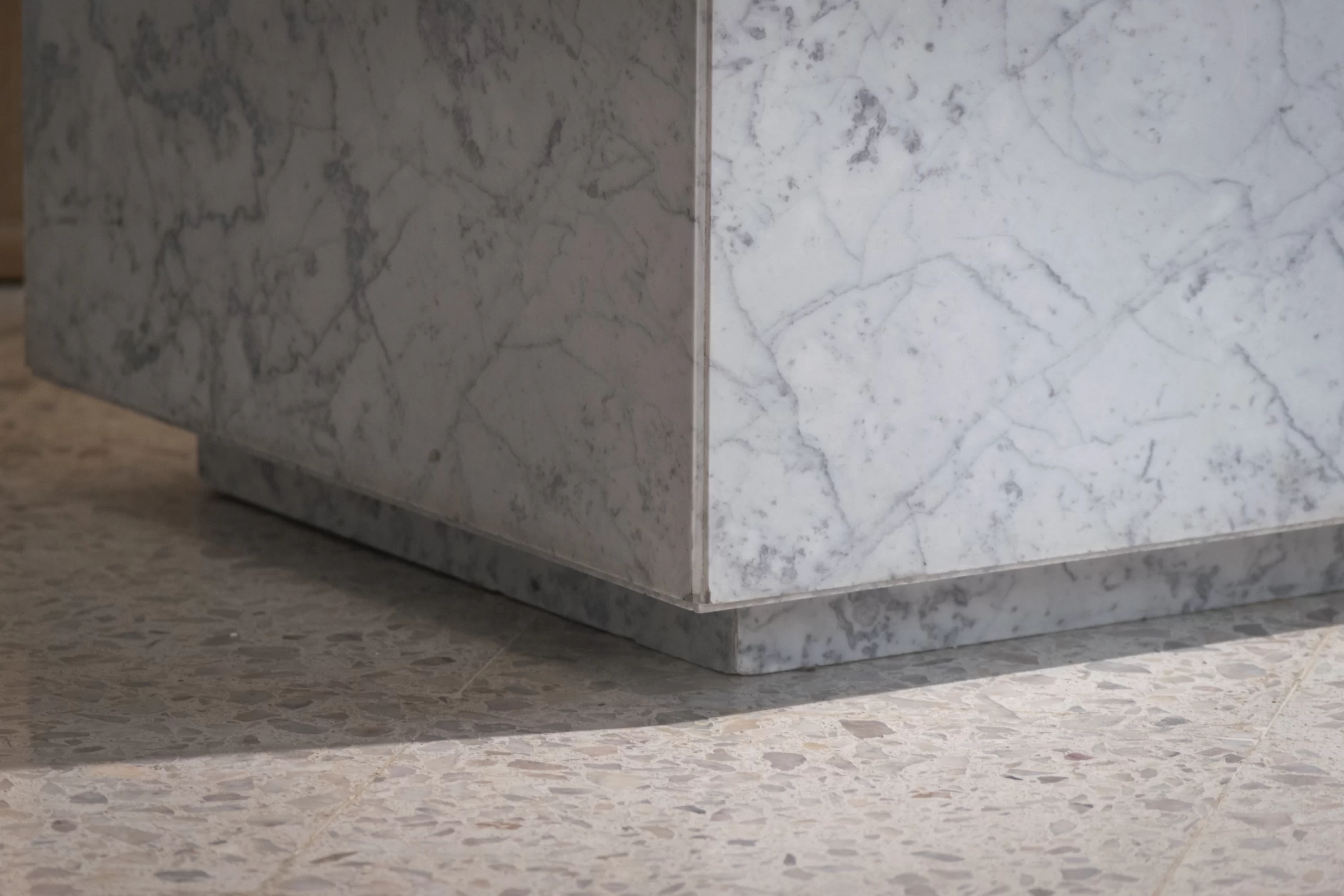 Buro de Mármol Arabescato - Imagen 5